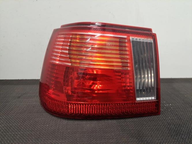 Image Feu arriere principal gauche (feux) - SEAT IBIZA 2