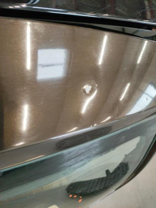 Image Malle/Hayon arriere - LANCIA YPSILON 4