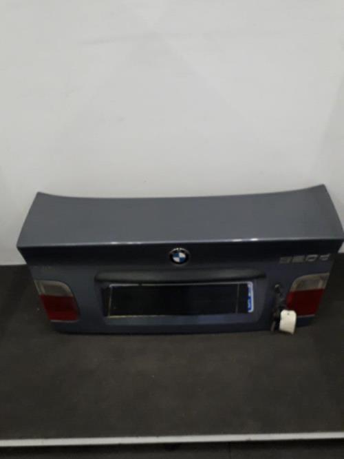 Image Malle/Hayon arriere - BMW SERIE 3 E46