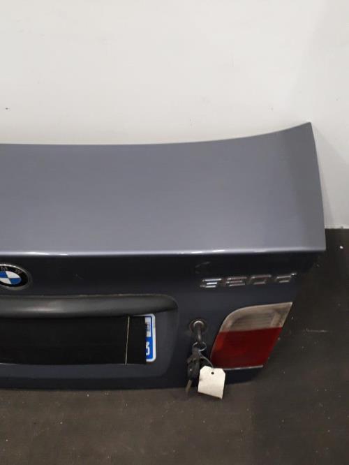 Image Malle/Hayon arriere - BMW SERIE 3 E46