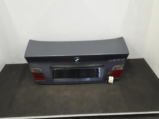 Image Malle/Hayon arriere - BMW SERIE 3 E46