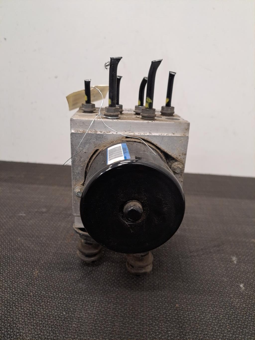 Bloc ABS (freins anti-blocage) VOLKSWAGEN PASSAT 5 BREAK Diesel - 1
