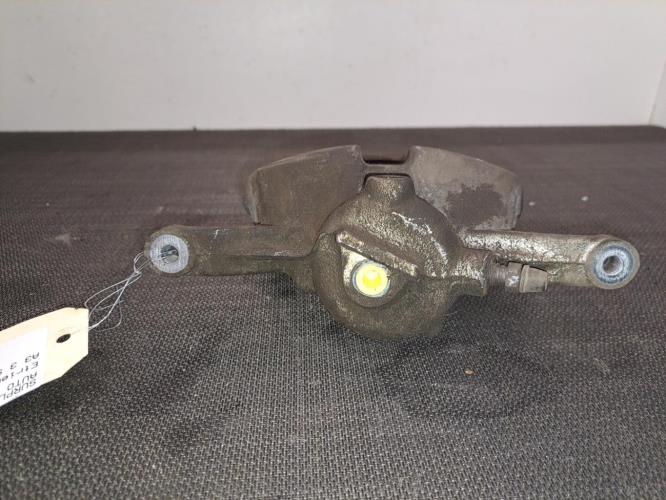 Image Etrier avant droit (freinage) - AUDI A3 3