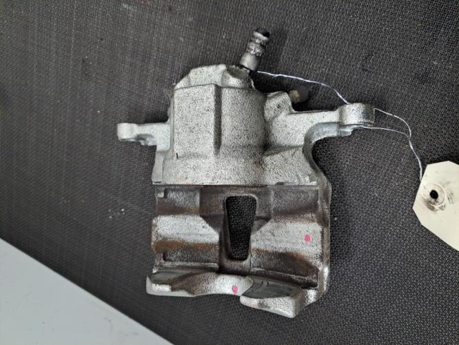 Image Etrier avant droit (freinage) - RENAULT CAPTUR 2