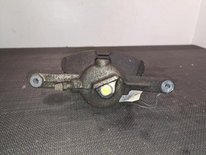 Image Etrier avant gauche (freinage) - AUDI A3 3