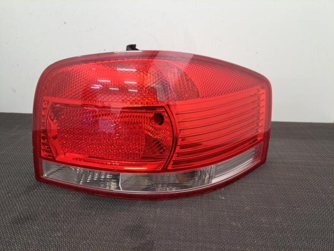 Image Feu arriere principal droit (feux) - AUDI A3 2