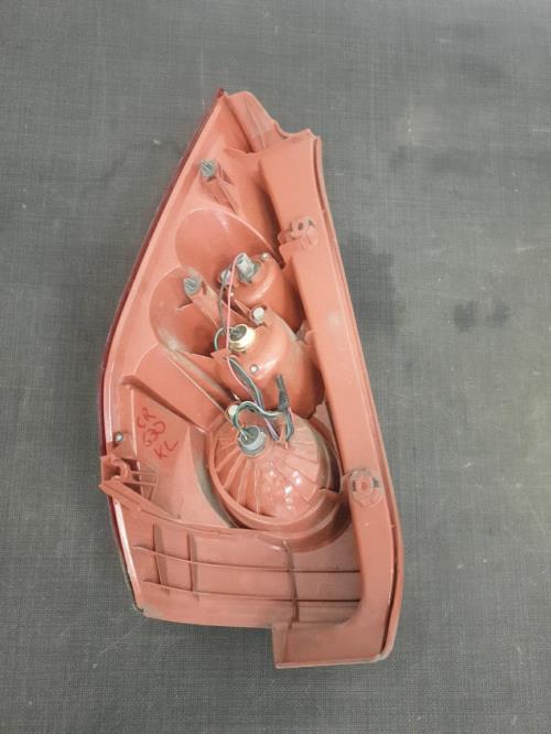 Image Feu arriere principal droit (feux) - MAZDA 5 1