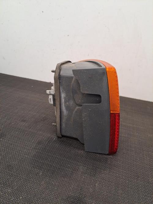 Image Feu arriere principal droit (feux) - FIAT PUNTO 1