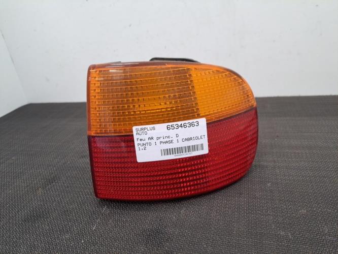Image Feu arriere principal droit (feux) - FIAT PUNTO 1