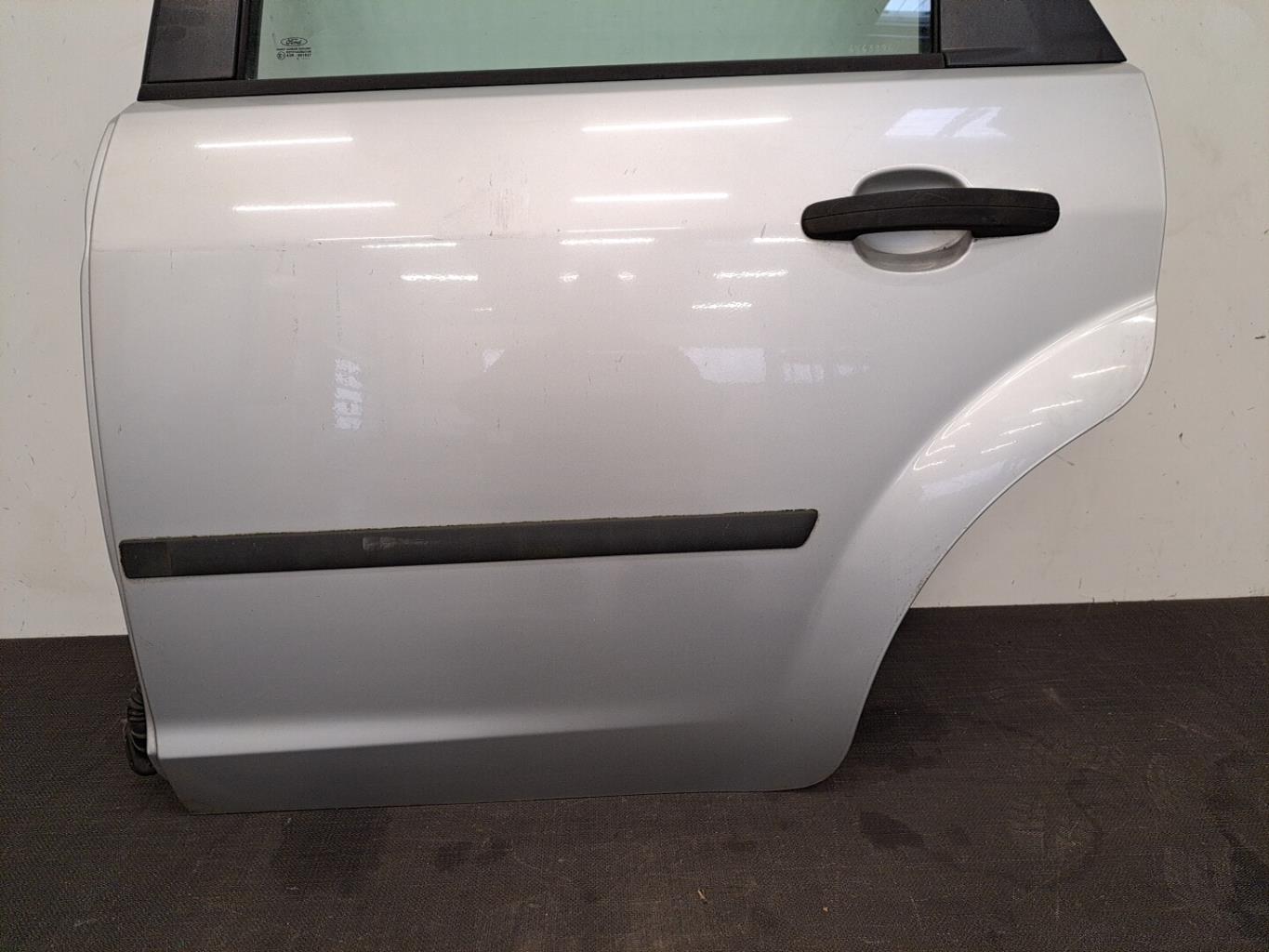 Porte arriere gauche FORD FOCUS 2 PHASE 1 BREAK Diesel - 1
