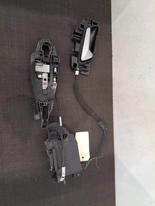 Image Serrure avant droit - PEUGEOT 308 2
