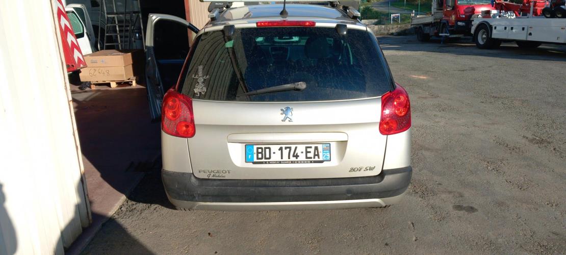 Image Pare choc arriere - PEUGEOT 207