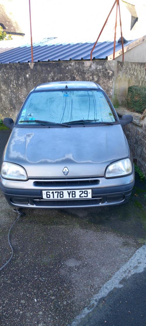 Image Malle/Hayon arriere - RENAULT CLIO 1