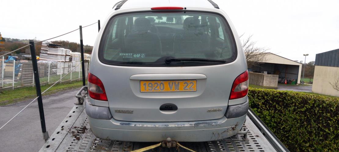 Image Pare choc avant - RENAULT SCENIC 1