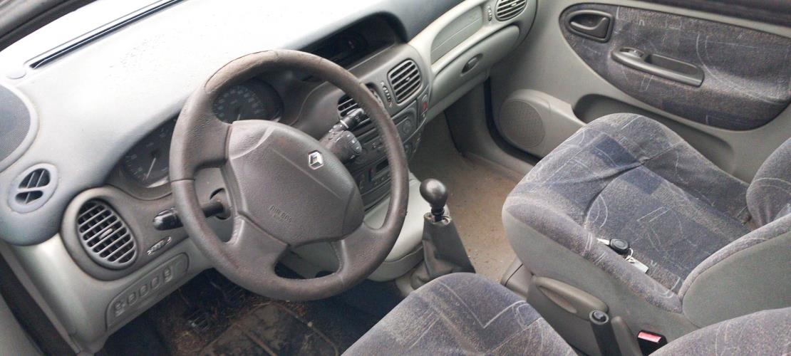 Image Pare choc avant - RENAULT SCENIC 1