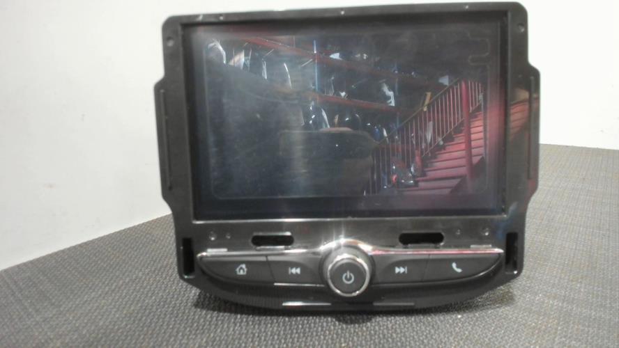 Image Autoradio d'origine - OPEL CORSA E