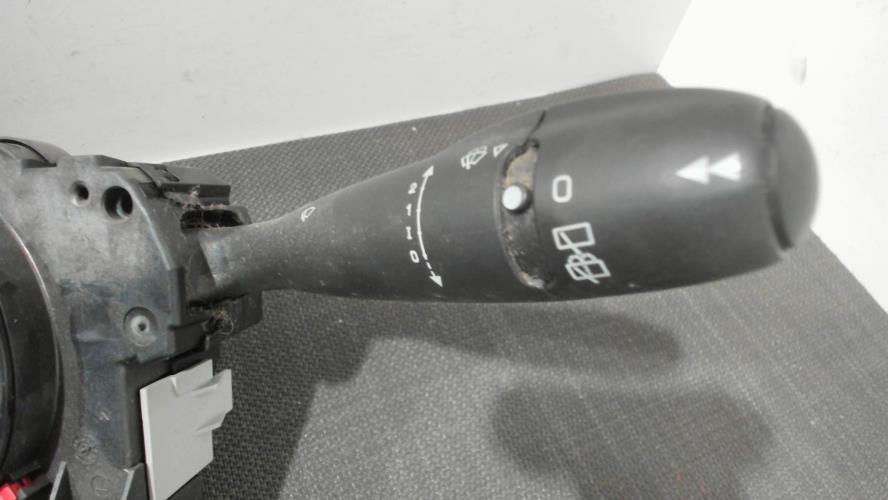 Image Com (Bloc Contacteur Tournant+Commodo Essuie Glace+Commodo Phare) - CITROEN C3 PICASSO