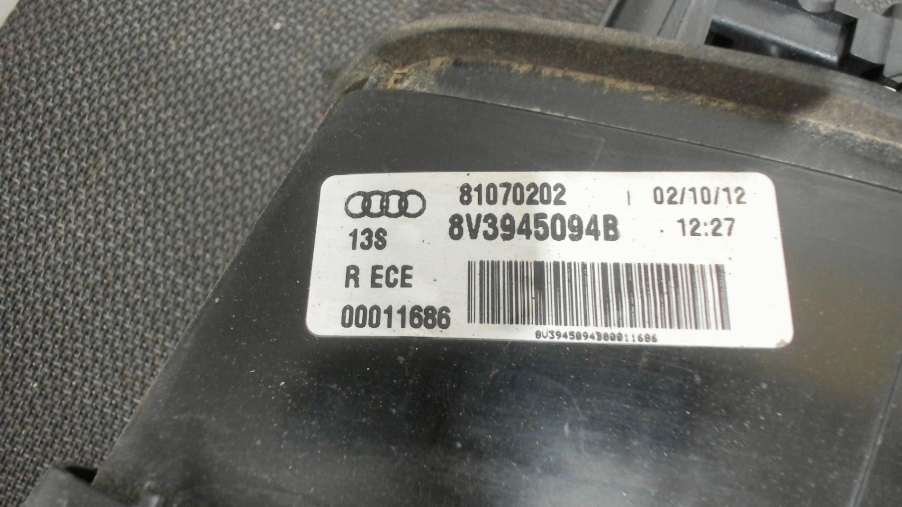 Feu arriere secondaire droit (feux) AUDI A3 3 PHASE 1 Diesel - 1