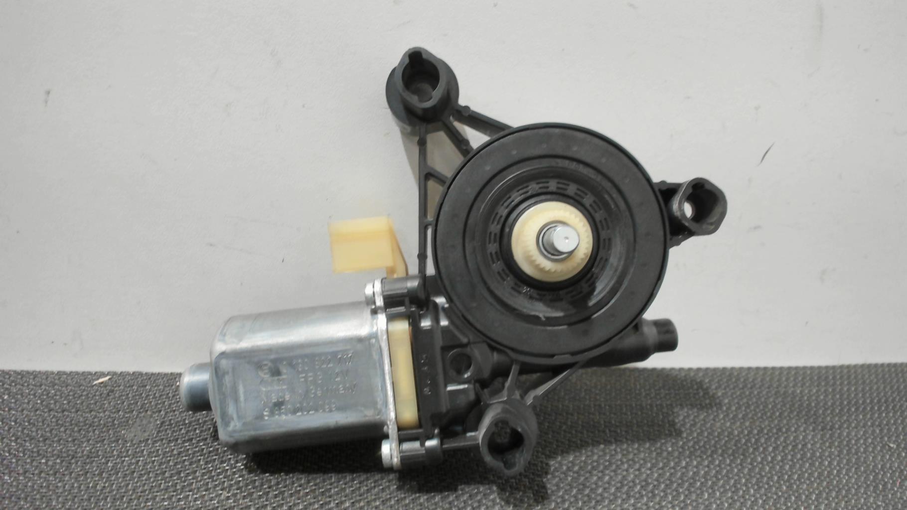 Pièce Auto