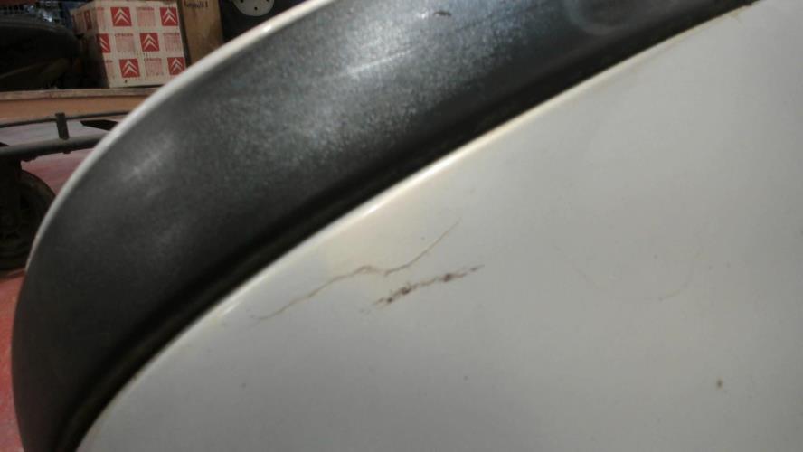 Image Pare choc arriere - RENAULT MEGANE 1