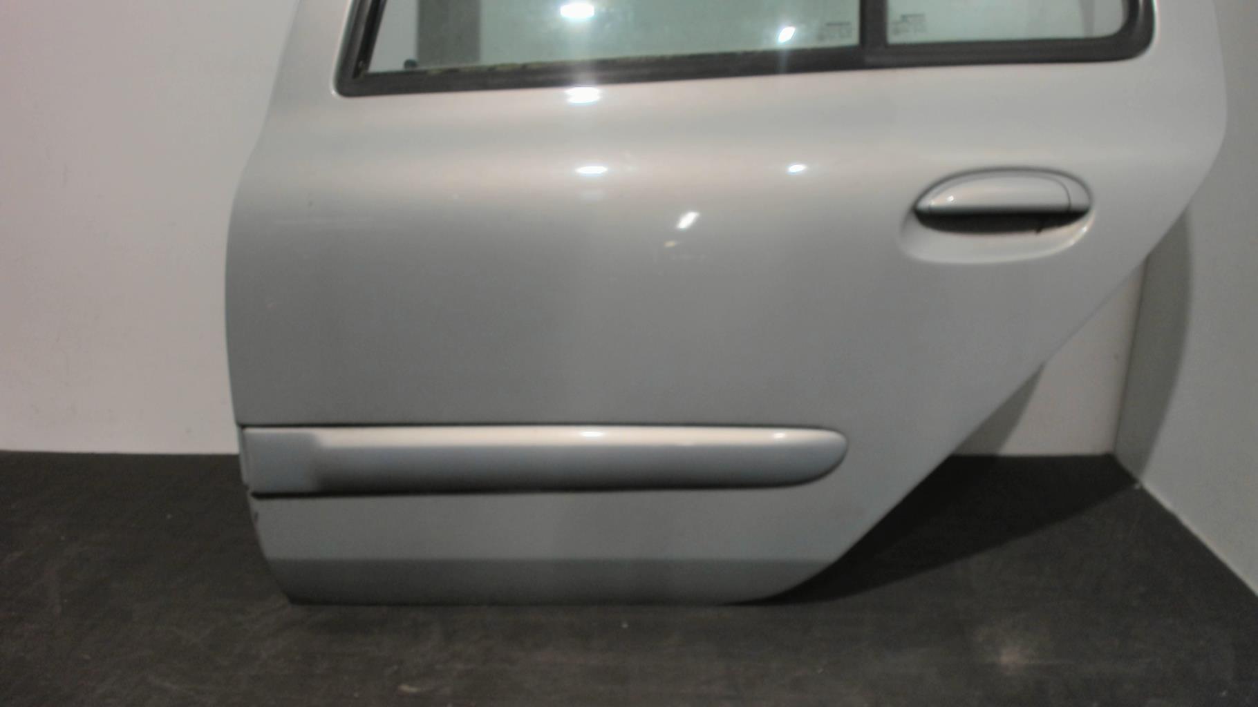 Porte arriere gauche RENAULT CLIO 2 PHASE 2 Essence - 1