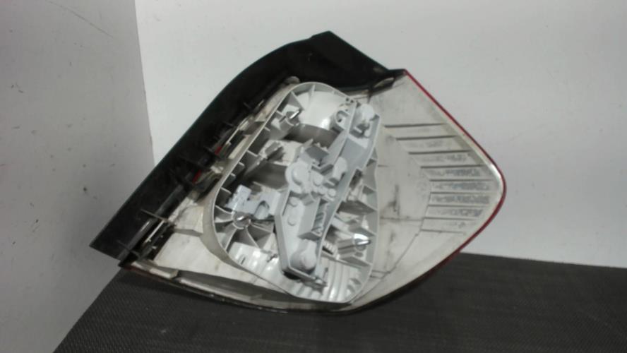 Image Feu arriere principal gauche (feux) - BMW SERIE 1 E81