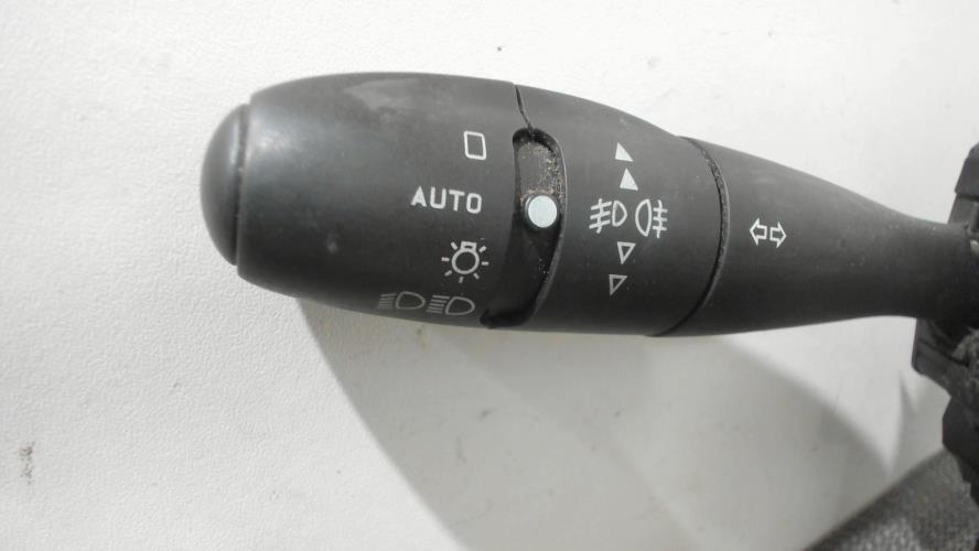 Image Com (Bloc Contacteur Tournant+Commodo Essuie Glace+Commodo Phare) - PEUGEOT 207