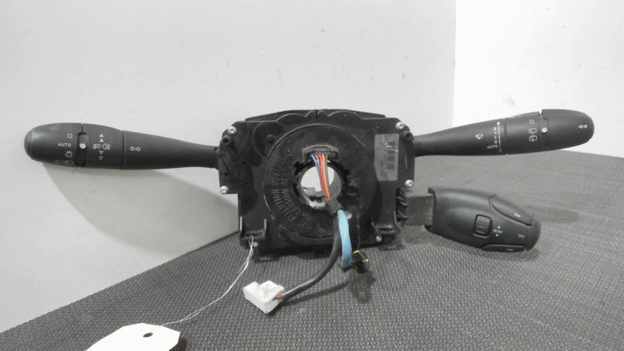 Image Com (Bloc Contacteur Tournant+Commodo Essuie Glace+Commodo Phare) - PEUGEOT 207