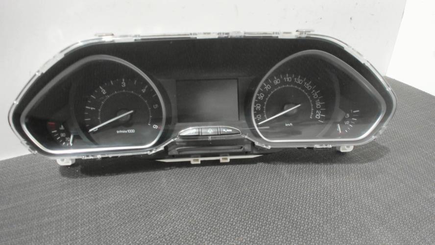 Image Compteur - PEUGEOT 208 1