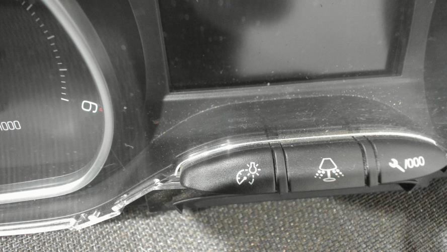 Image Compteur - PEUGEOT 208 1