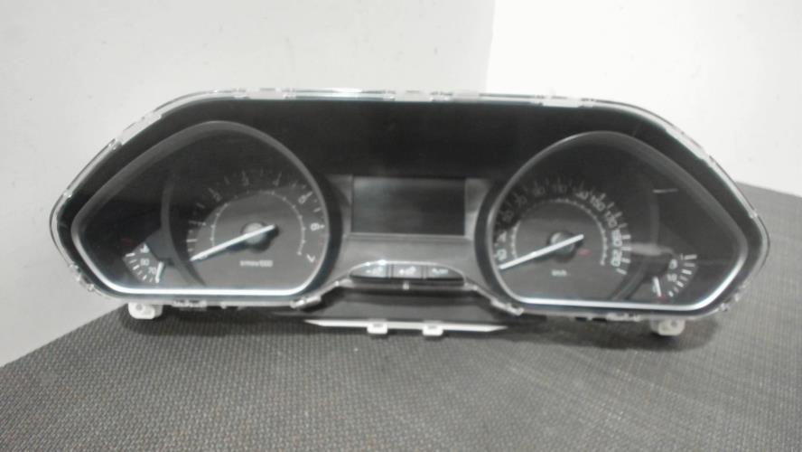 Image Compteur - PEUGEOT 208 1