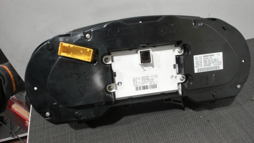 Image Compteur - PEUGEOT 3008 1