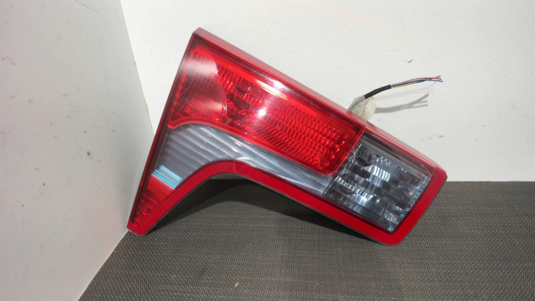 Feu arriere secondaire gauche (feux) CITROEN C5 1 PHASE 2 Diesel - 1