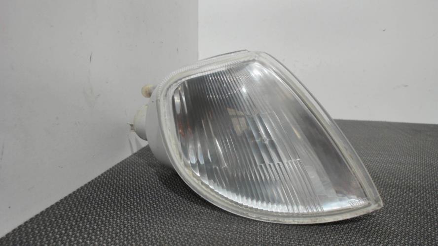 Image Optique avant secondaire droit (feux)(clignotant) - CITROEN SAXO