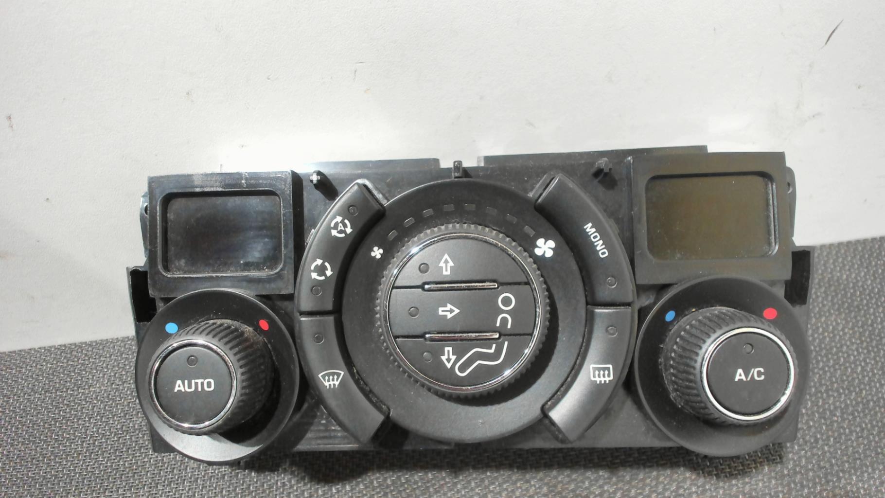 Commande chauffage PEUGEOT 3008 1 PHASE 1 Diesel - 1