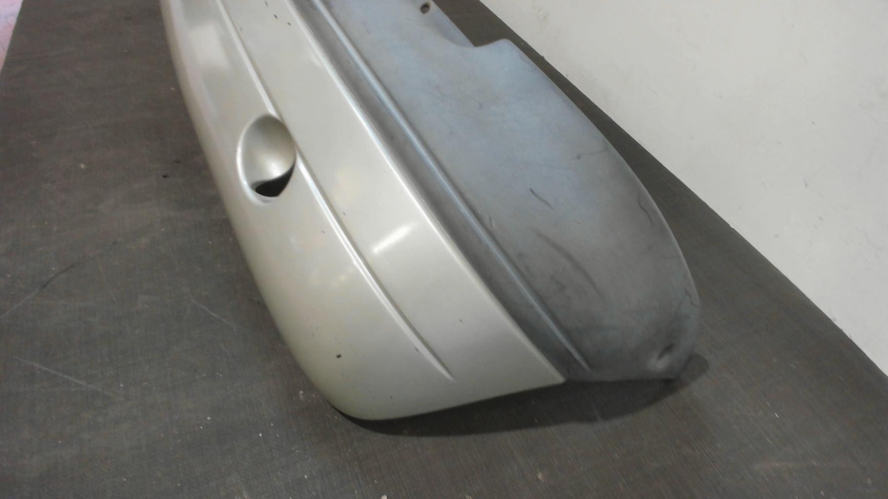 Pare choc arriere RENAULT TWINGO 1 PHASE 2  - 1