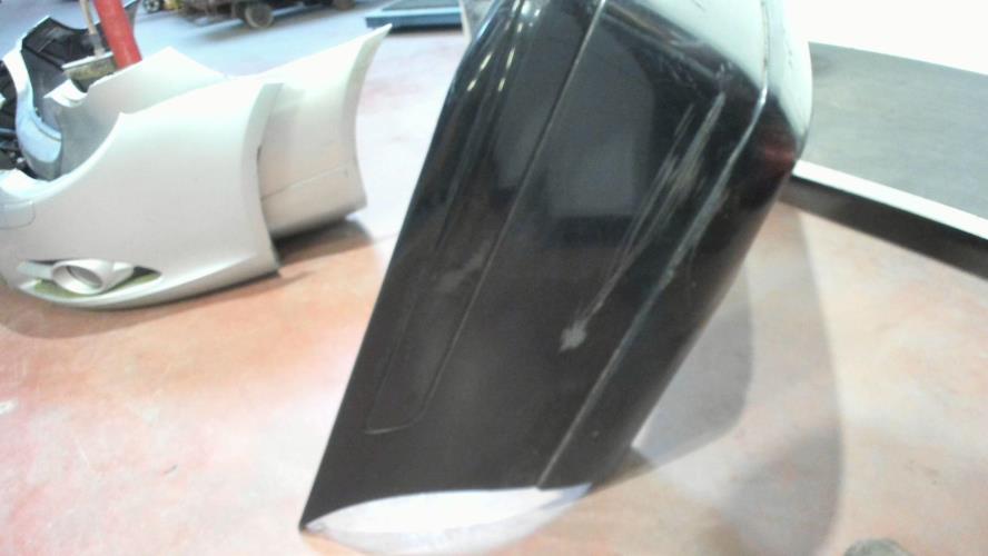 Image Pare choc arriere - VOLVO V 70 1
