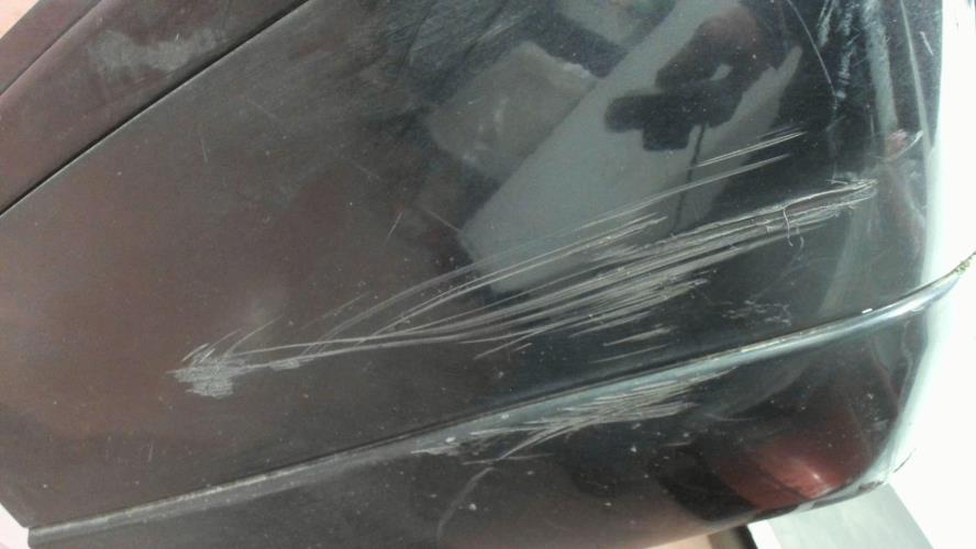 Image Pare choc arriere - VOLVO V 70 1