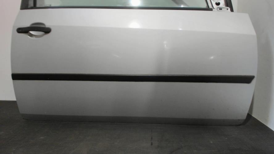 Image Porte avant droit - FORD FIESTA 5
