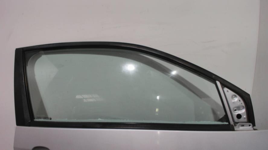 Image Porte avant droit - FORD FIESTA 5
