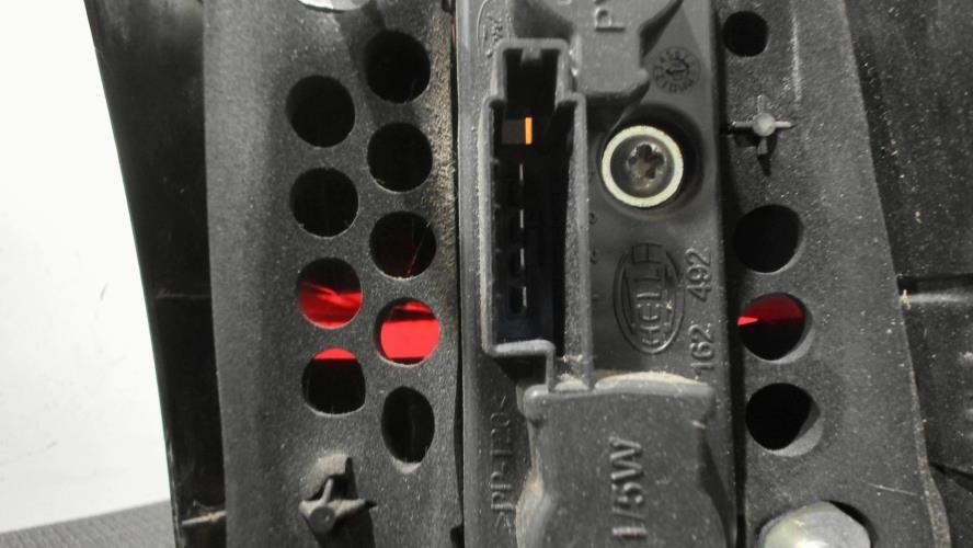 Image Feu arriere principal gauche (feux) - FORD S-MAX 1