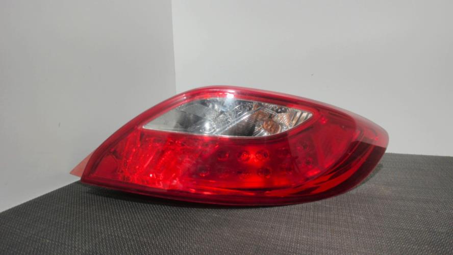 Image Feu arriere principal droit (feux) - MAZDA 2 2