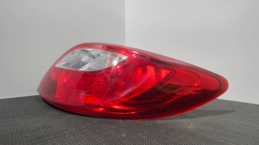 Image Feu arriere principal droit (feux) - MAZDA 2 2