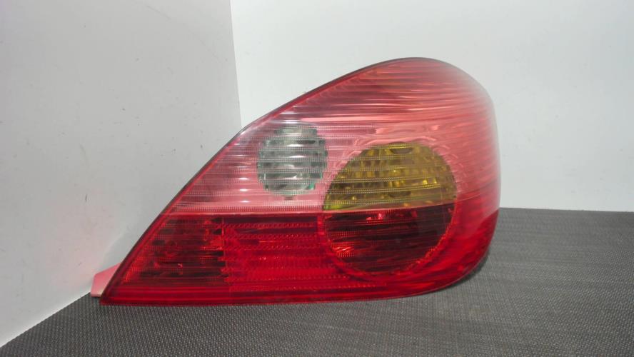 Image Feu arriere principal droit (feux) - OPEL TIGRA 2