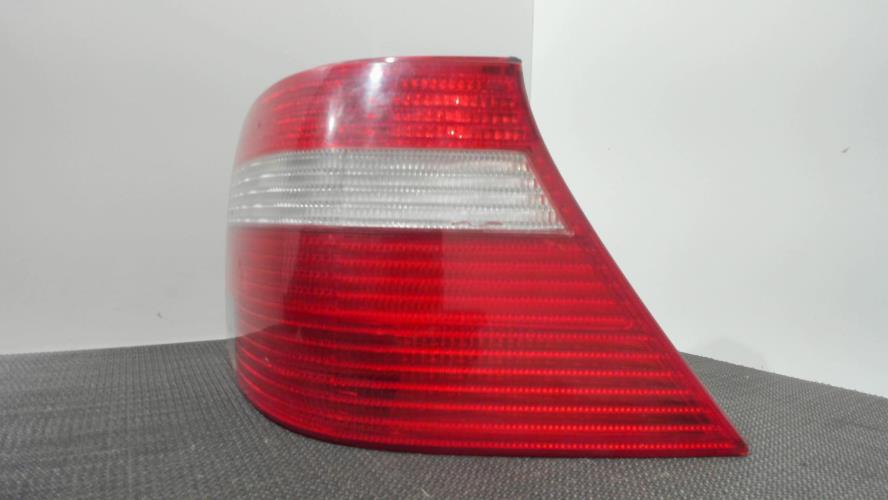 Image Feu arriere principal droit (feux) - VOLKSWAGEN GOLF 4