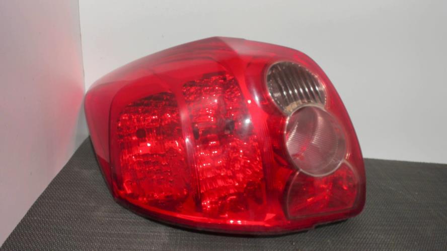 Image Feu arriere principal gauche (feux) - TOYOTA AURIS 1
