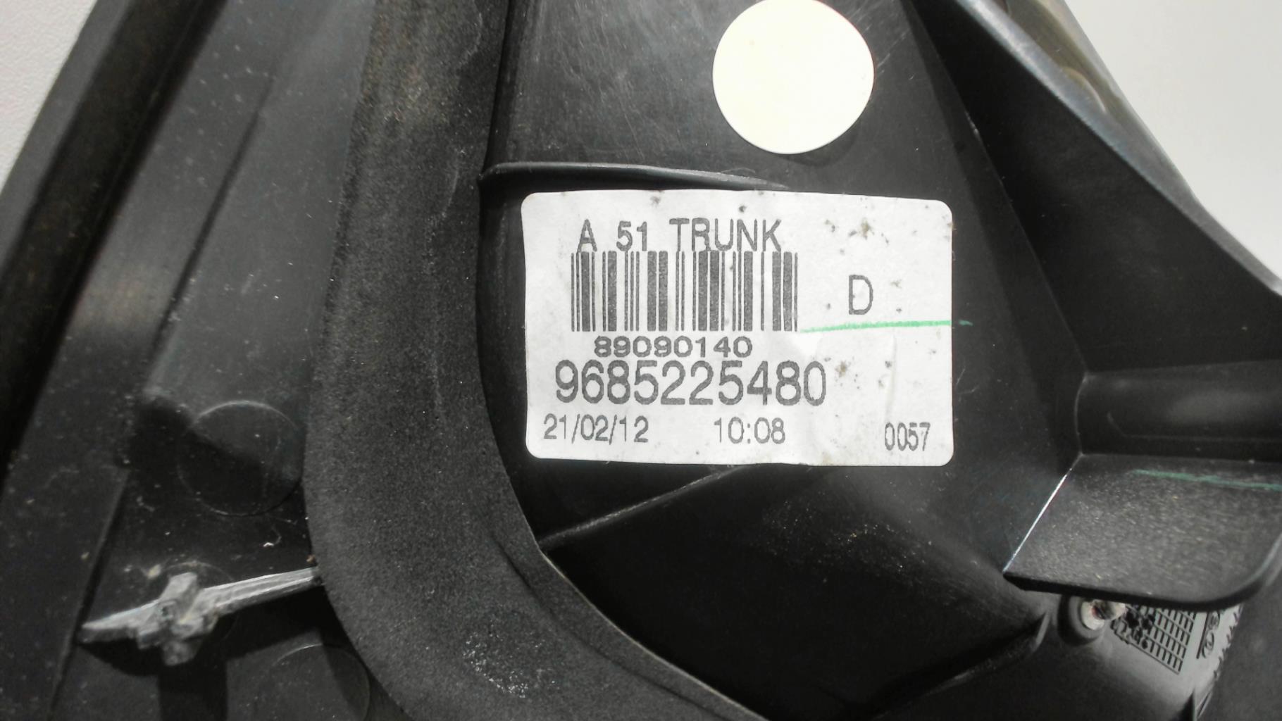 Feu arriere secondaire droit (feux) CITROEN C3 2 PHASE 1 Diesel - 1