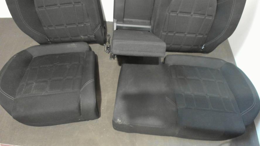 Image Interieur complet - DS DS5