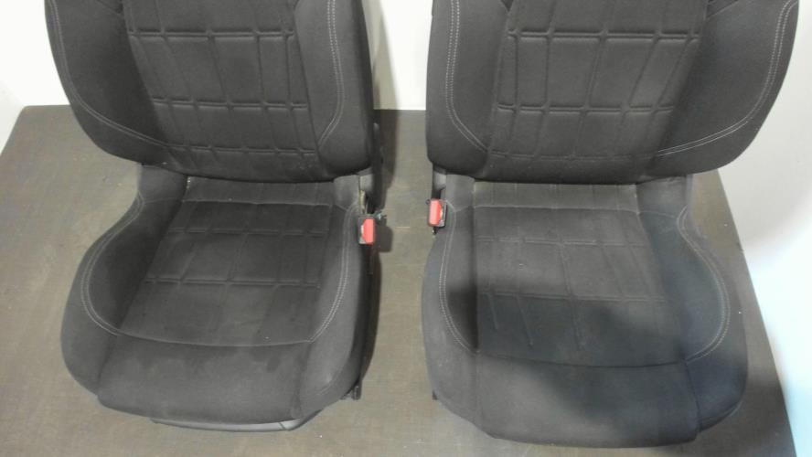 Image Interieur complet - DS DS5
