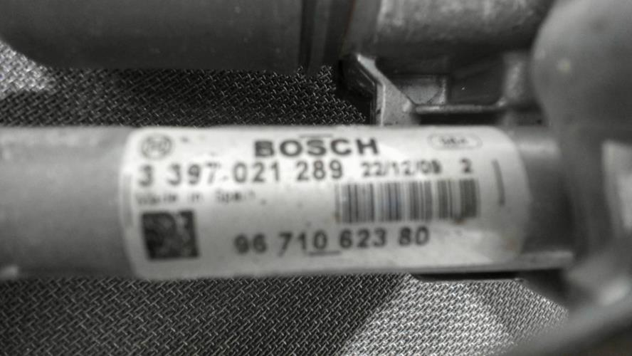 Image Moteur essuie glace avant droit - PEUGEOT 3008 1